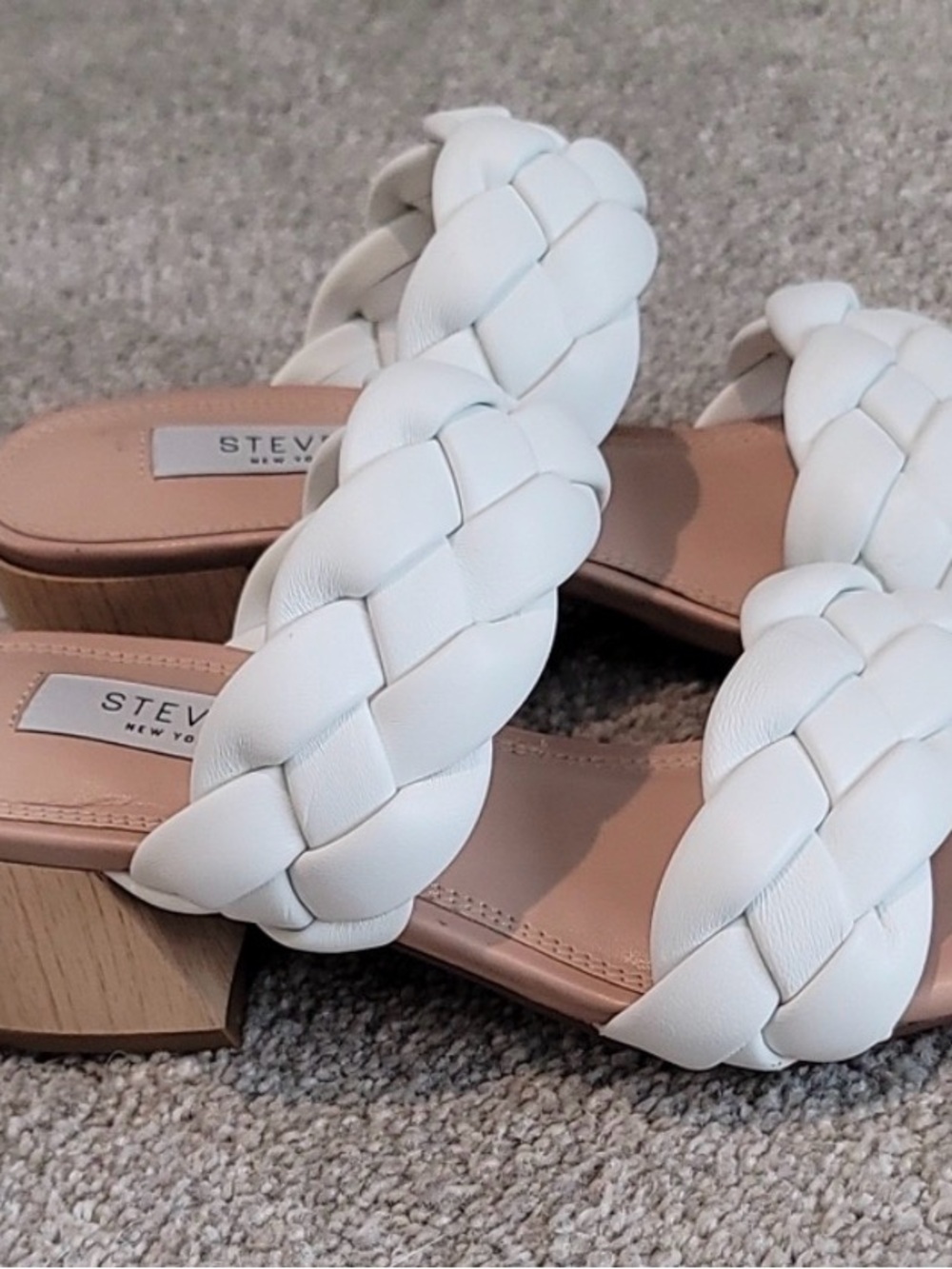 Steven by Steve Madden White Braided Block Heel Mules - Picture 2 of 5